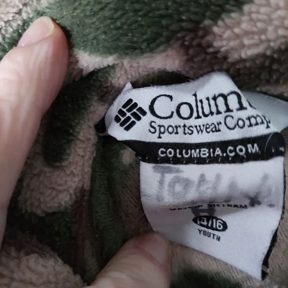 Columbia Fleece Camouflage Zip Up Jacket 14-16